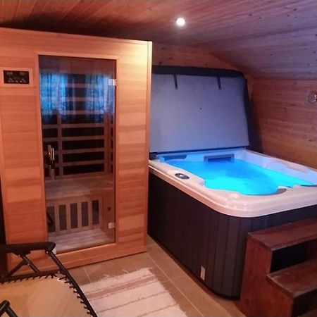 Moezsi Apartman Tolna Екстериор снимка