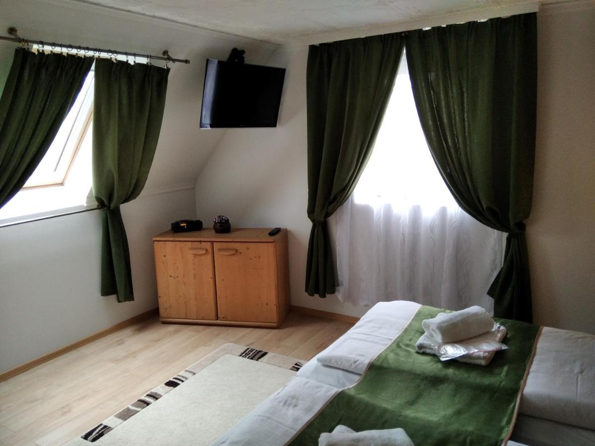 Moezsi Apartman Tolna Екстериор снимка