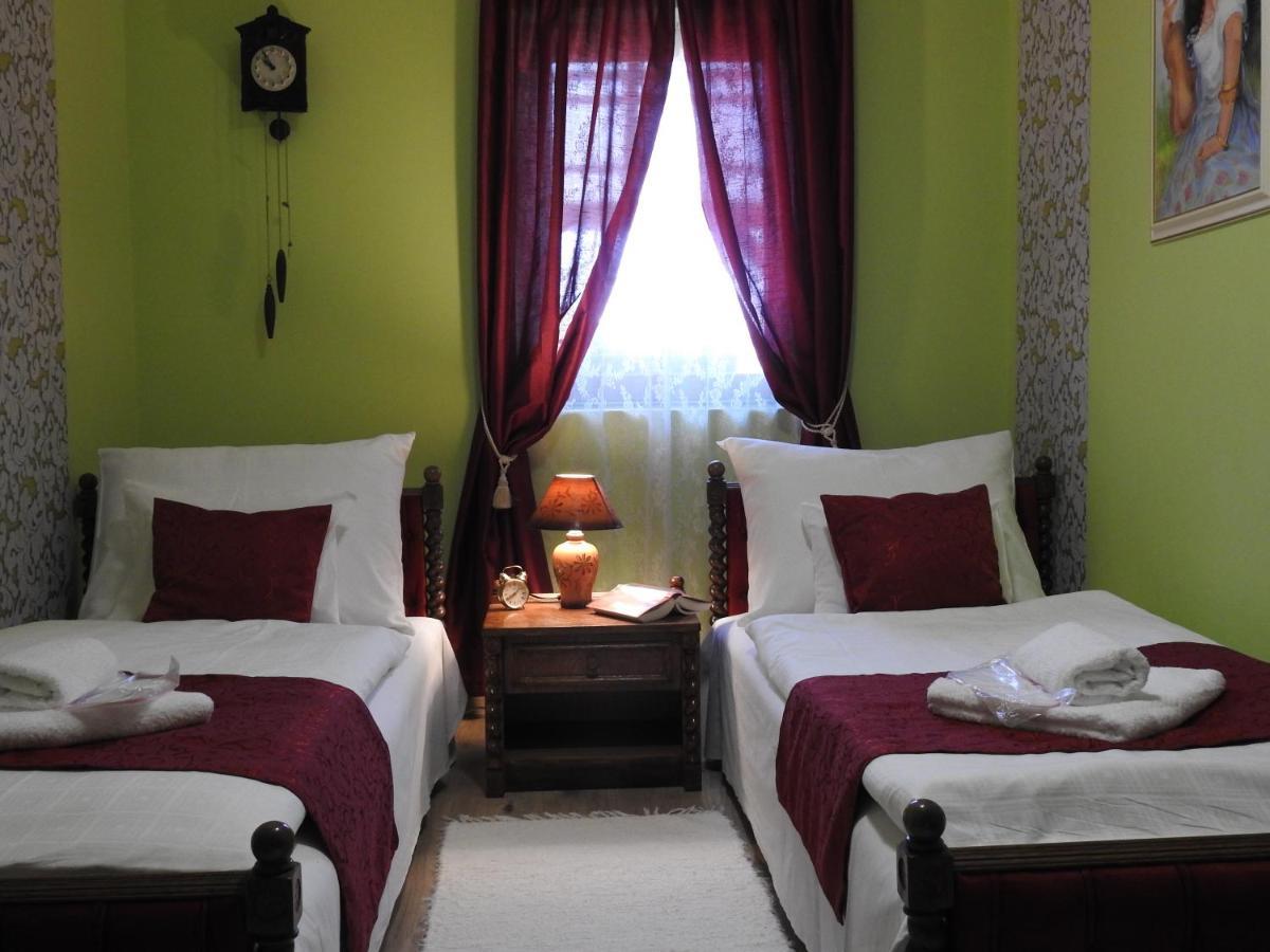 Moezsi Apartman Tolna Екстериор снимка